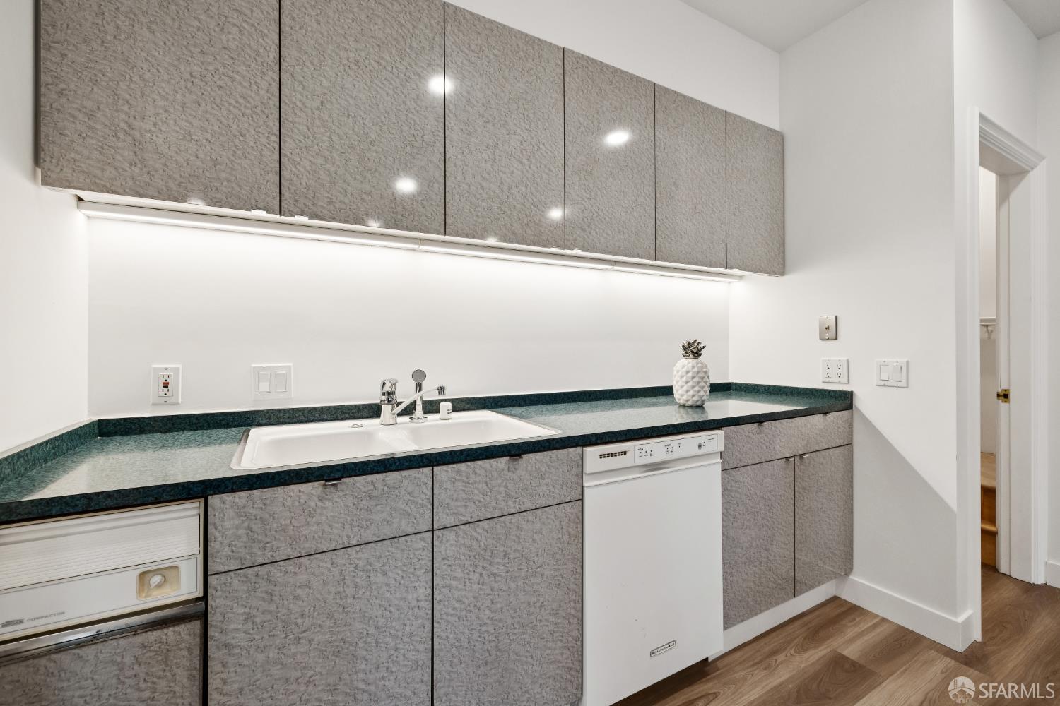 722 Jacaranda Circle