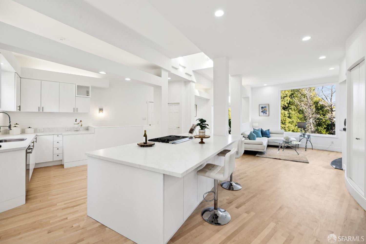 722 Jacaranda Circle