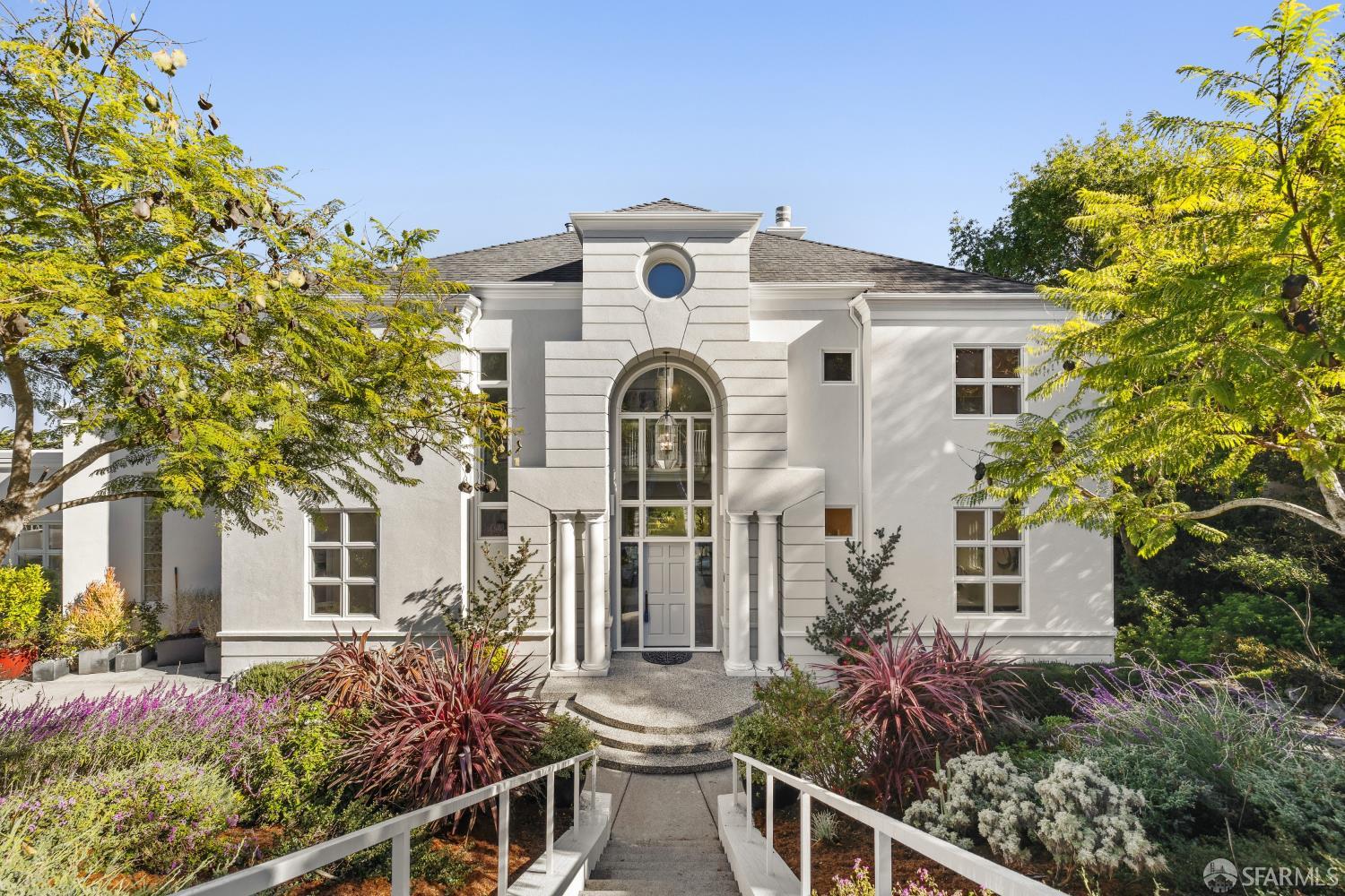 722 Jacaranda Circle