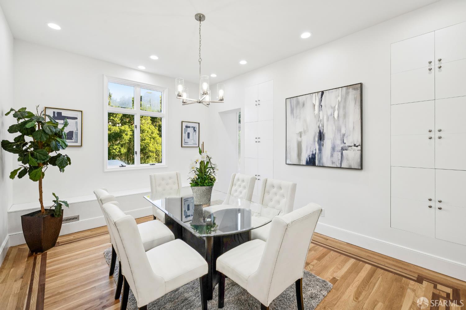 722 Jacaranda Circle