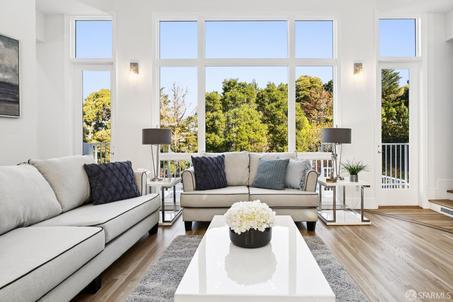 722 Jacaranda Circle