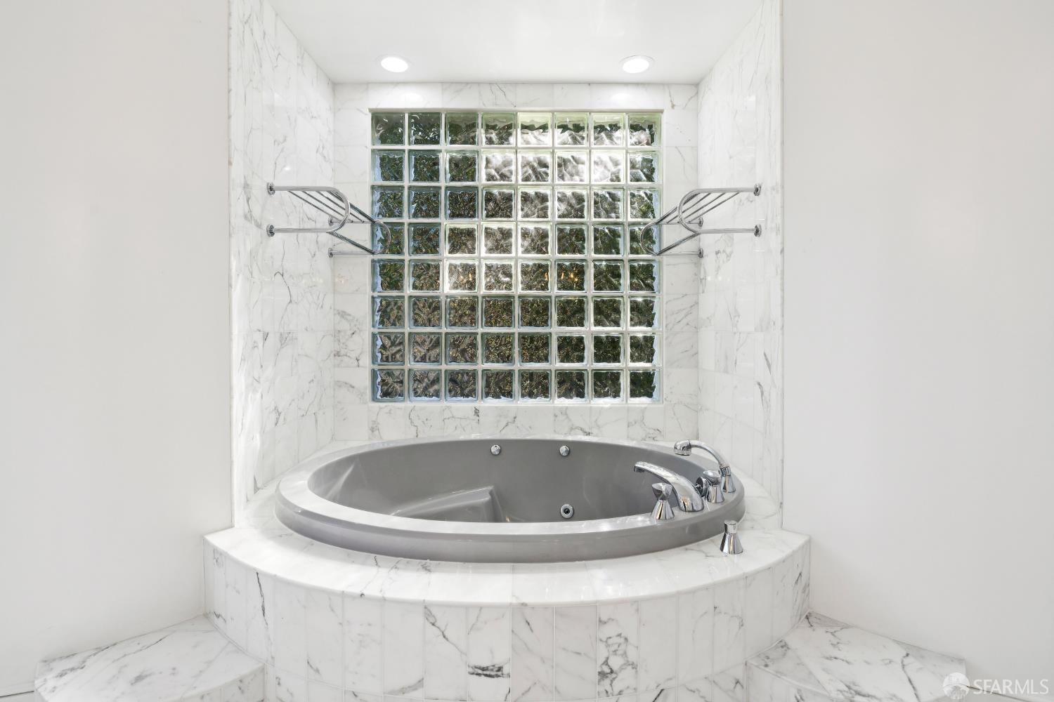 722 Jacaranda Circle