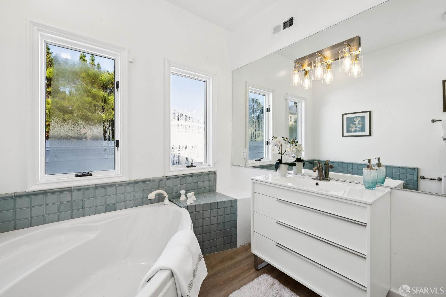 722 Jacaranda Circle