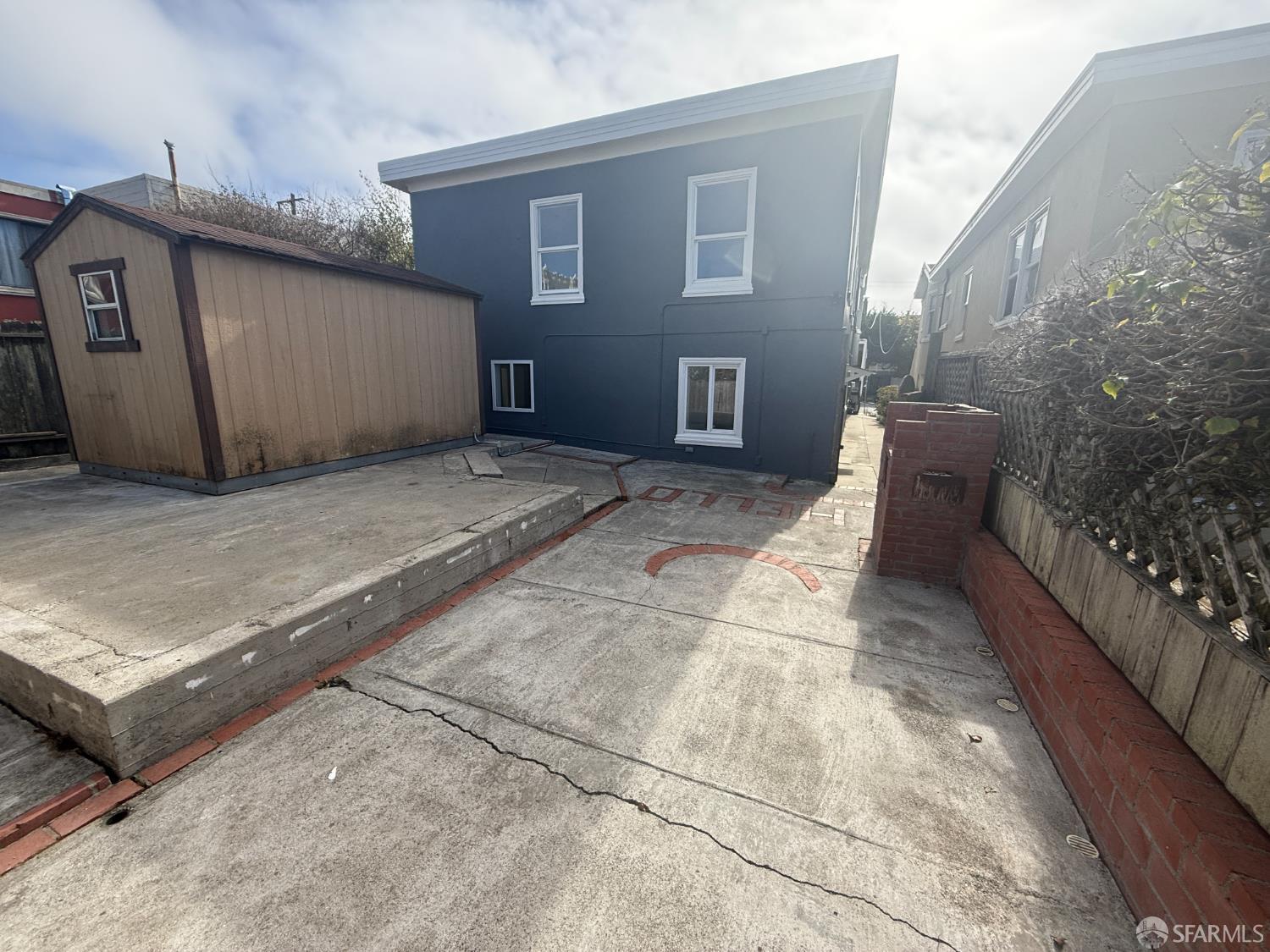 8122 Geary Boulevard