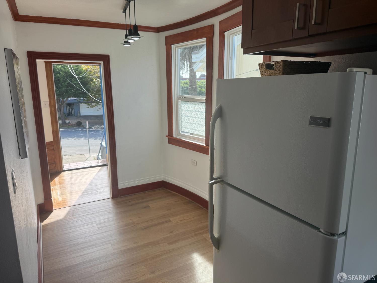 8122 Geary Boulevard