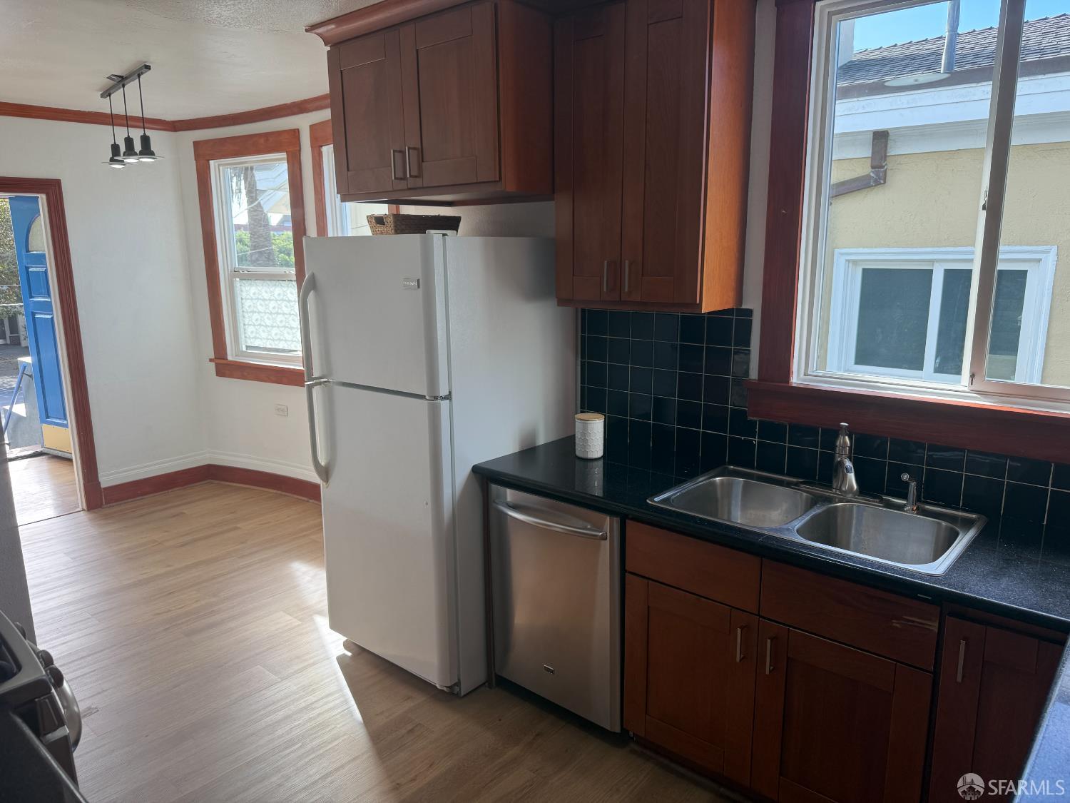 8122 Geary Boulevard