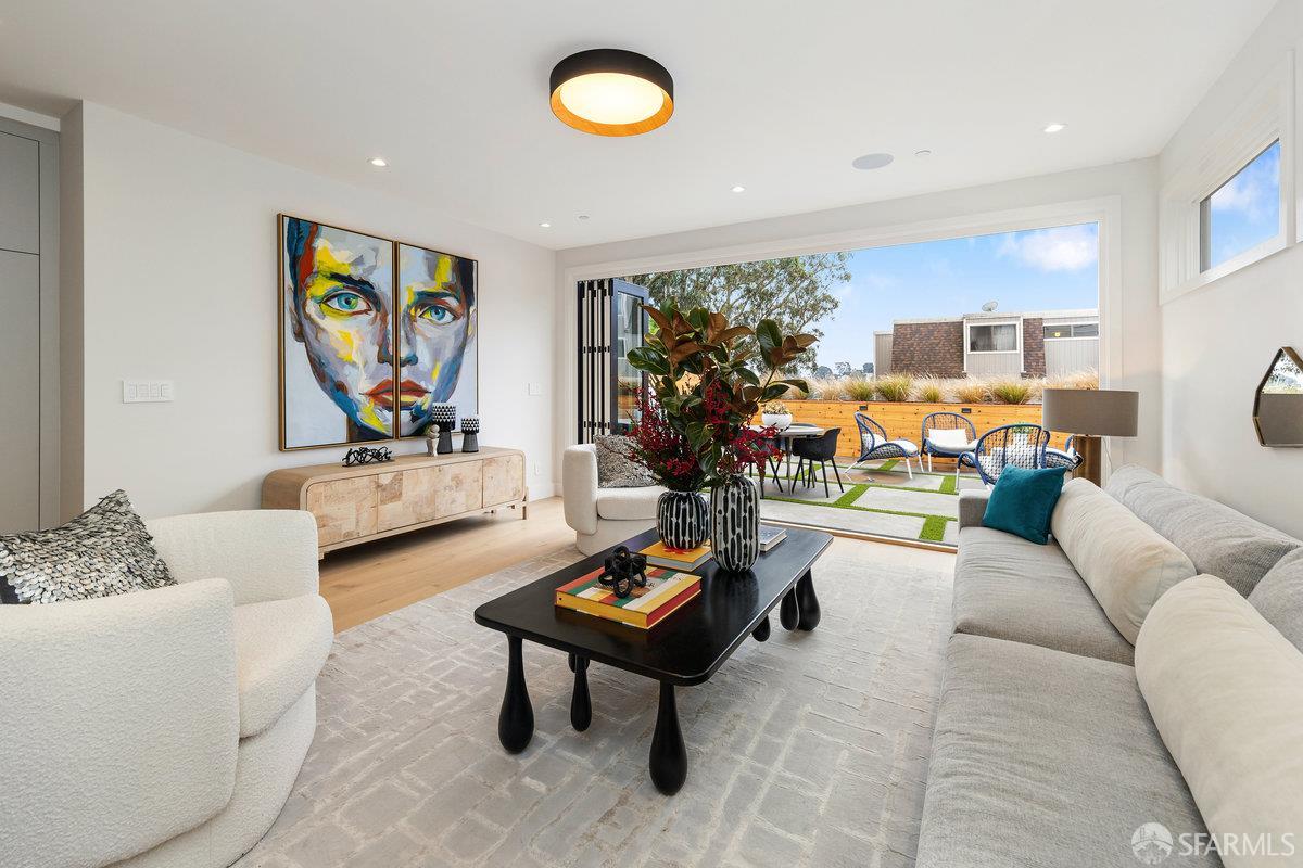 561 Duncan Street, San Francisco