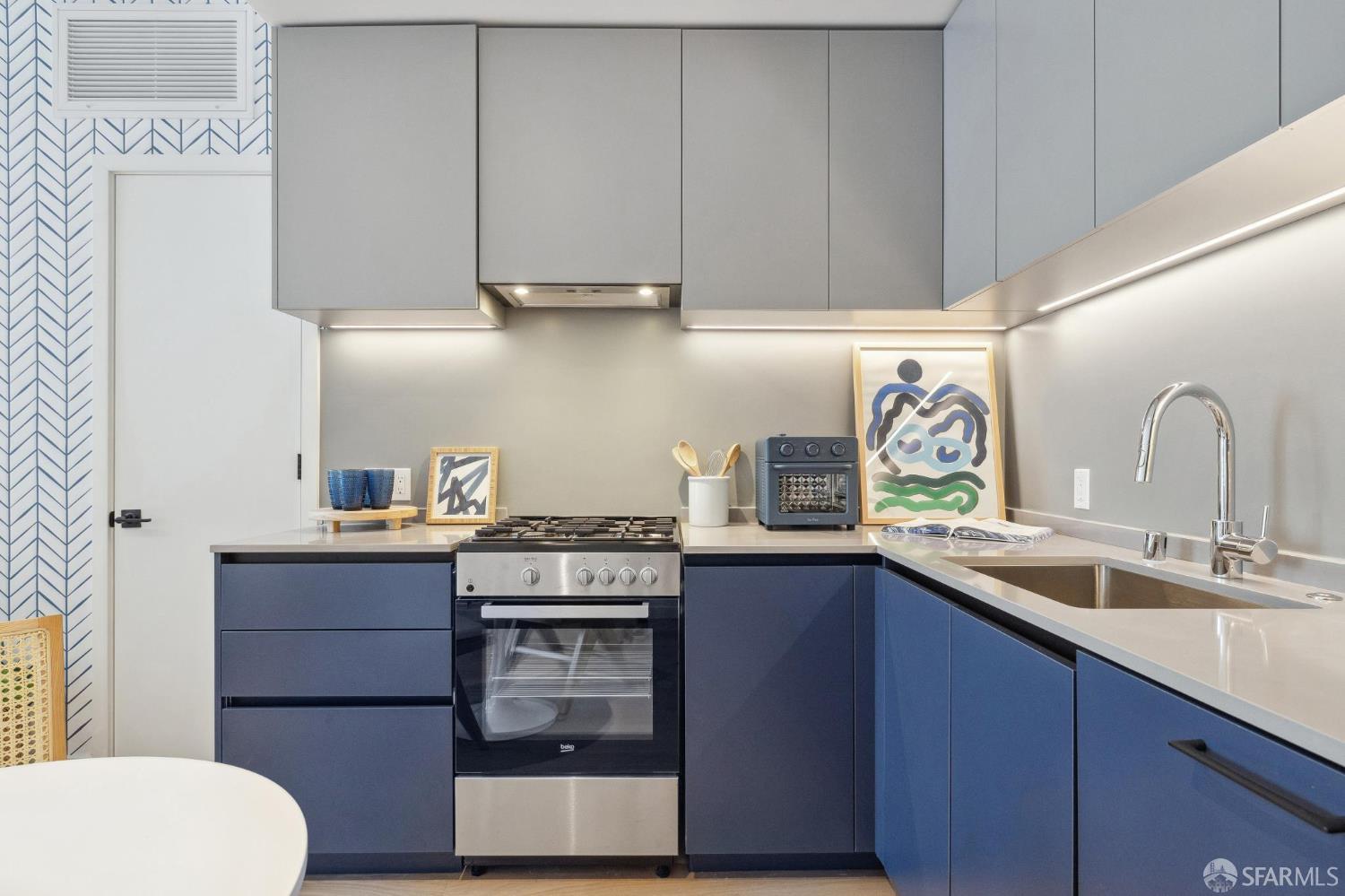 988 Harrison Street, San Francisco Unit: CK4