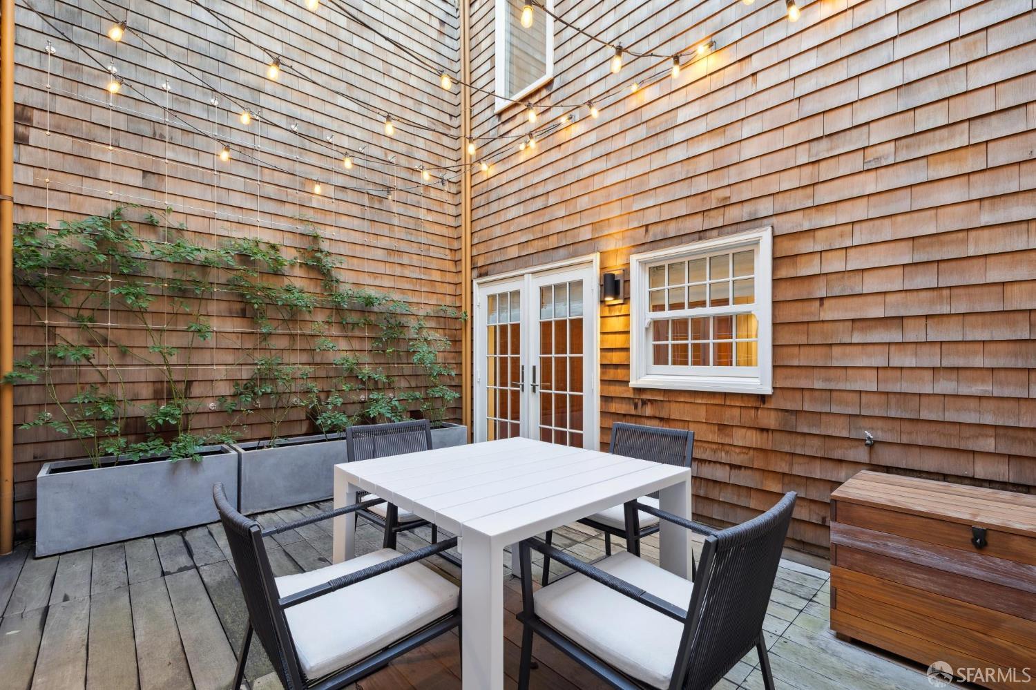 2550 Baker Street, San Francisco