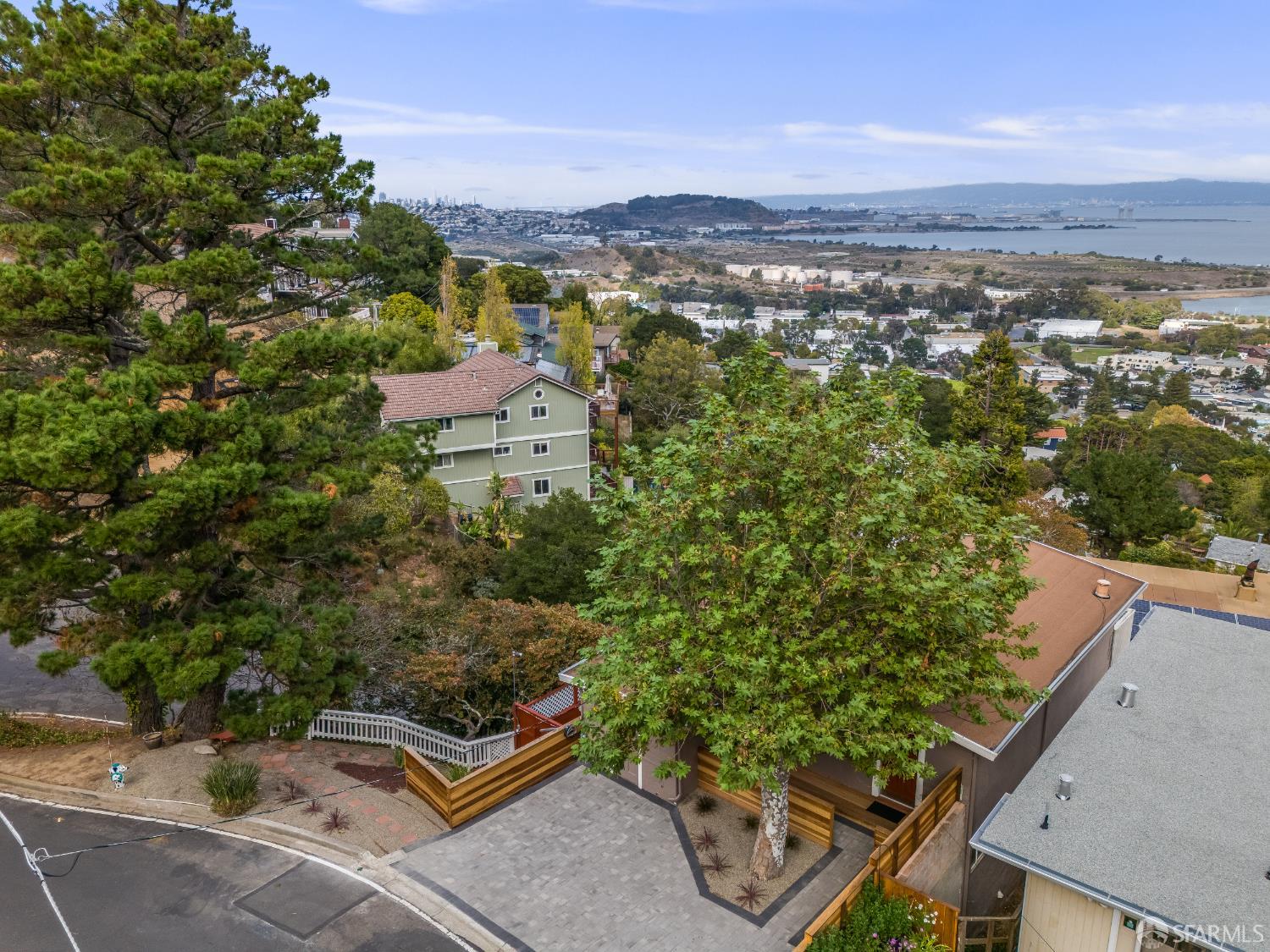 121 Kings Road, Brisbane