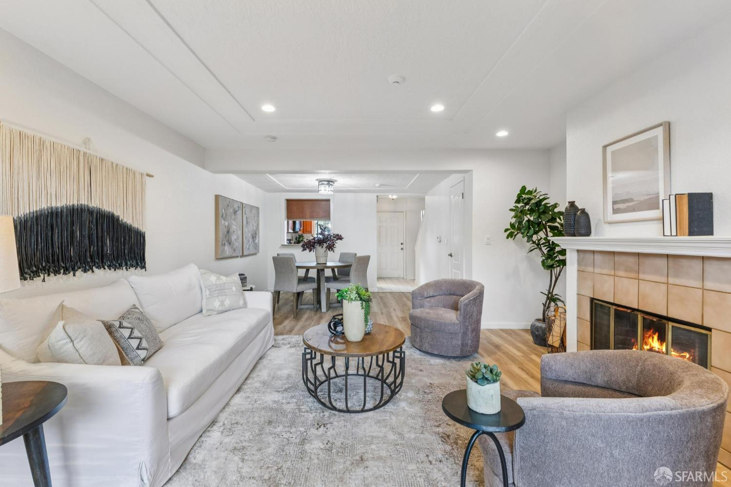 36931 Newark Boulevard, Newark Unit: E