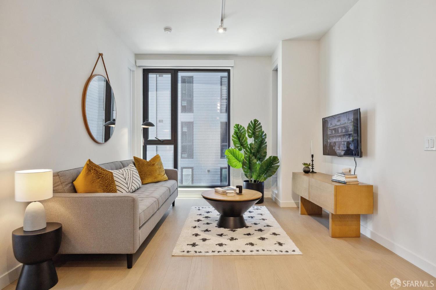 988 Harrison Street Unit: YH6