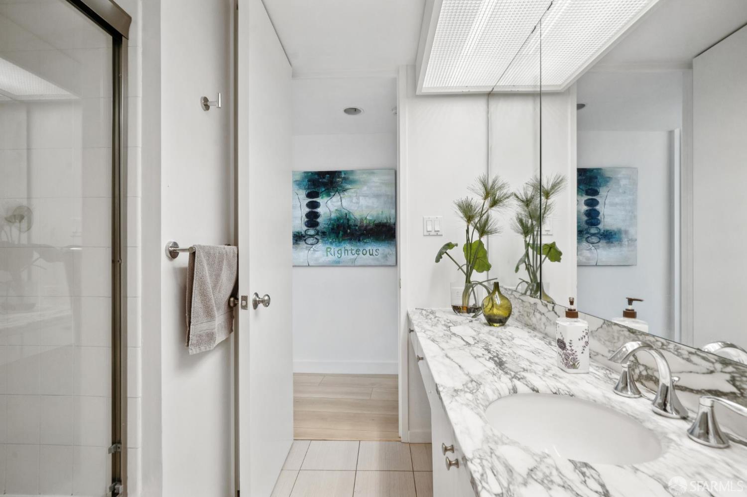 1050 North Point Street