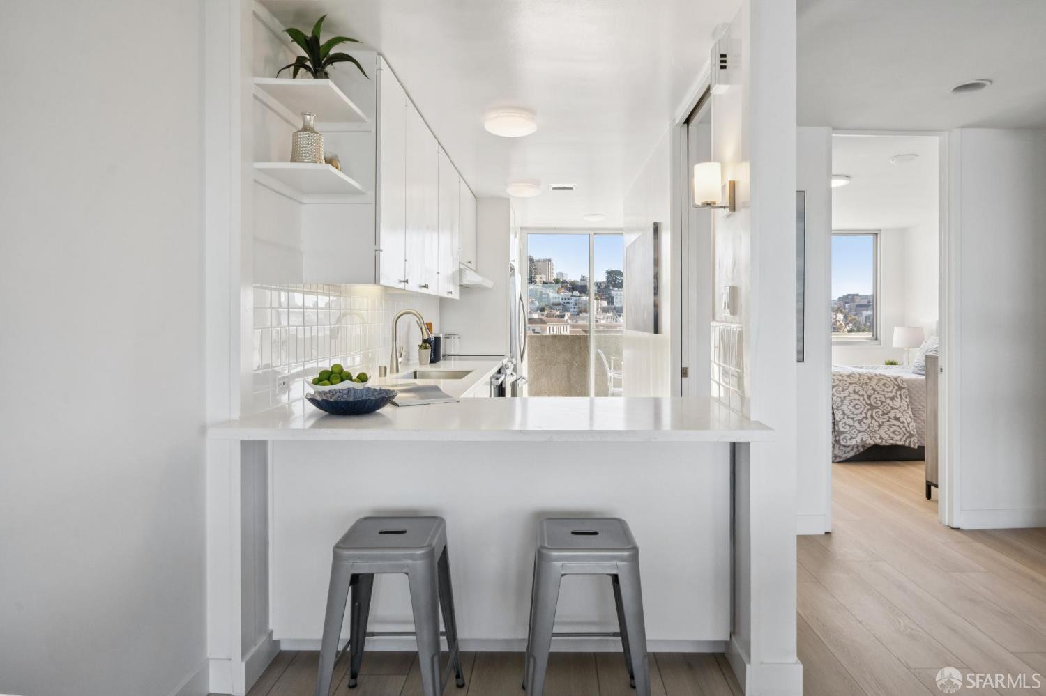 1050 North Point Street