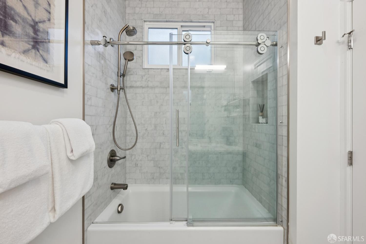 1070 Post Street # 4