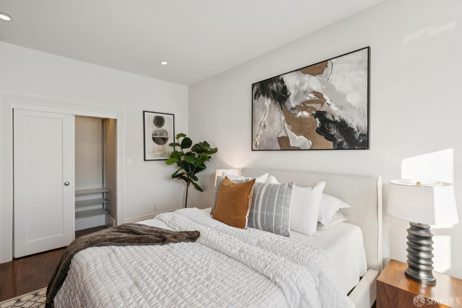 1070 Post Street # 4