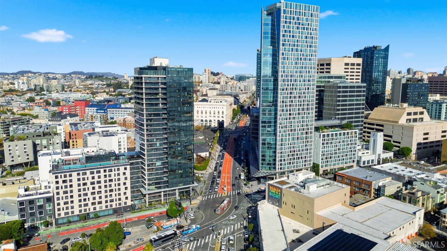 140 S Van Ness Avenue # 417