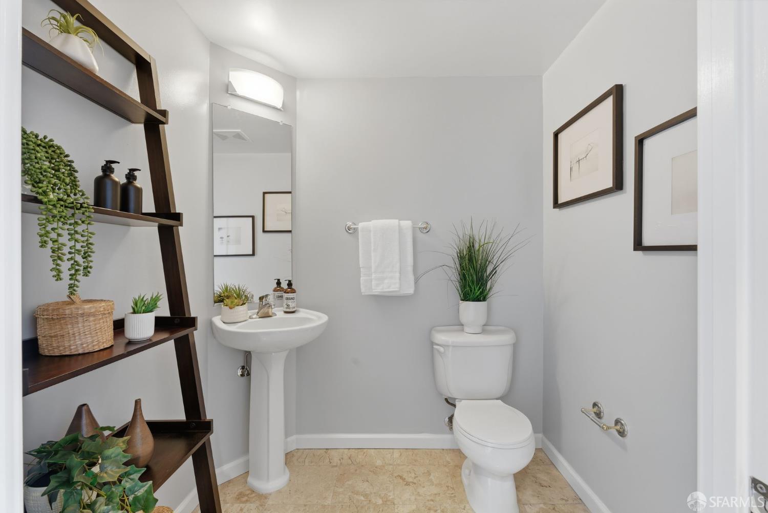 140 S Van Ness Avenue # 417