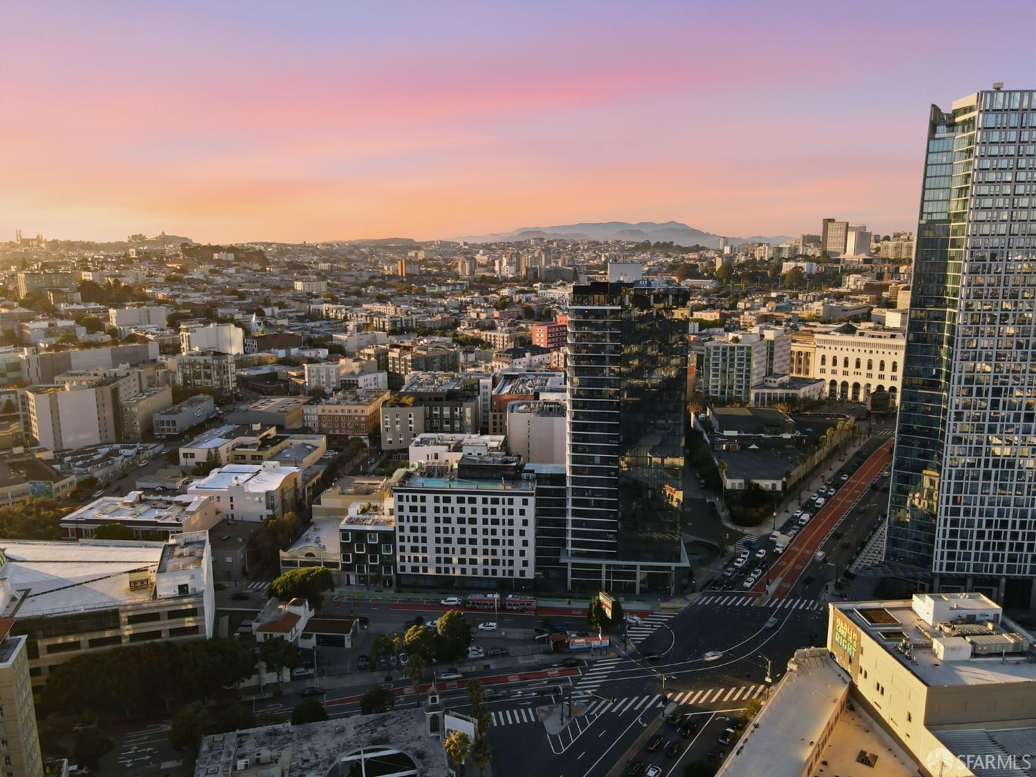 140 S Van Ness Avenue # 417