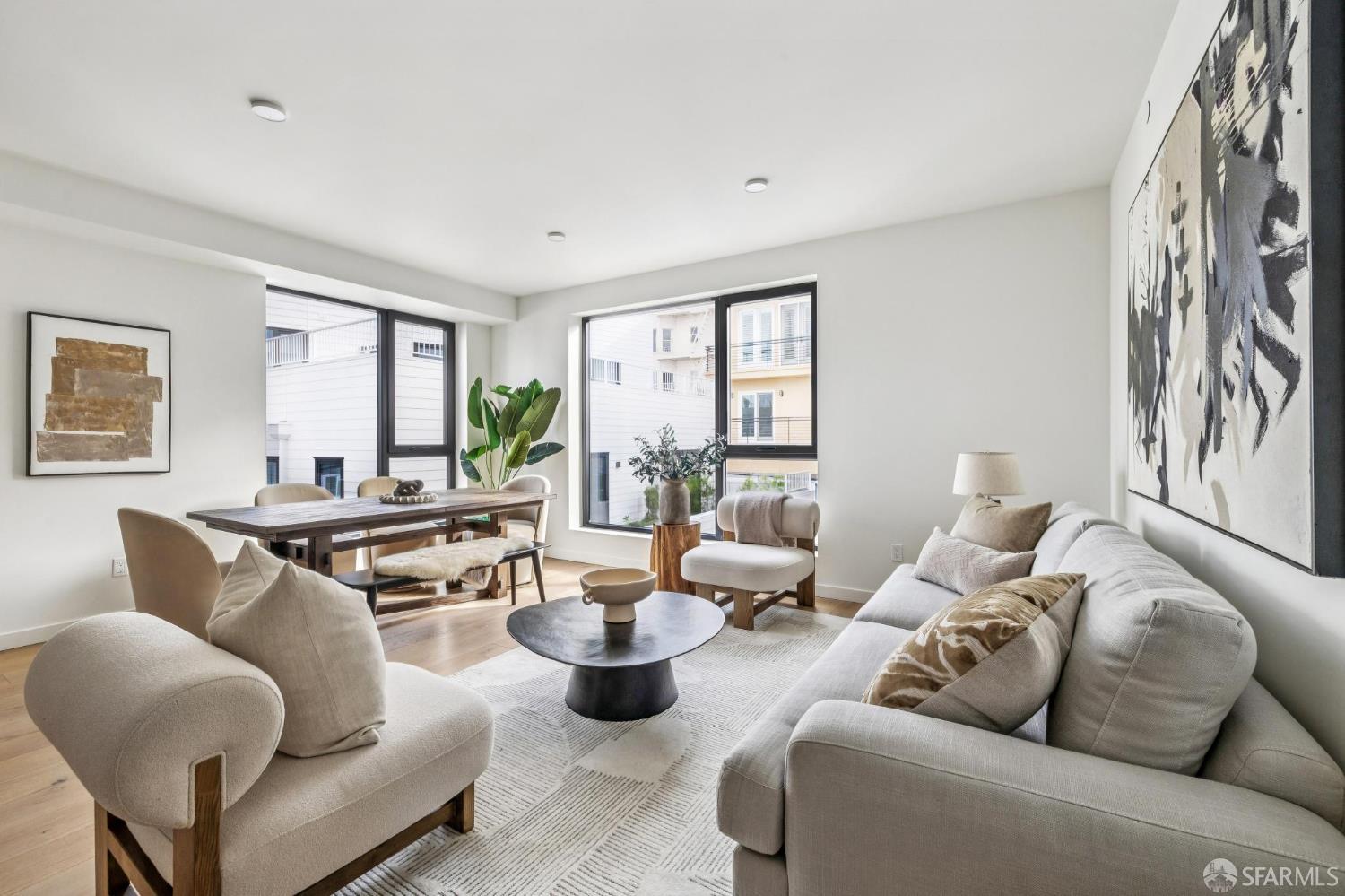 915 North Point Street # J5