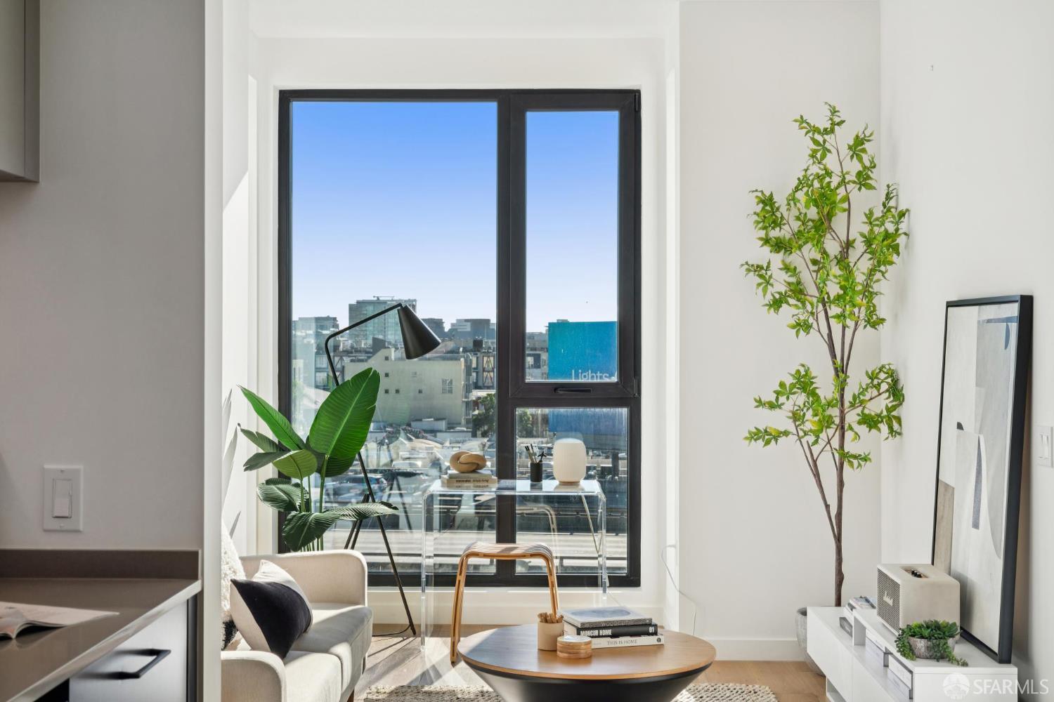 988 Harrison Street Unit: JR4