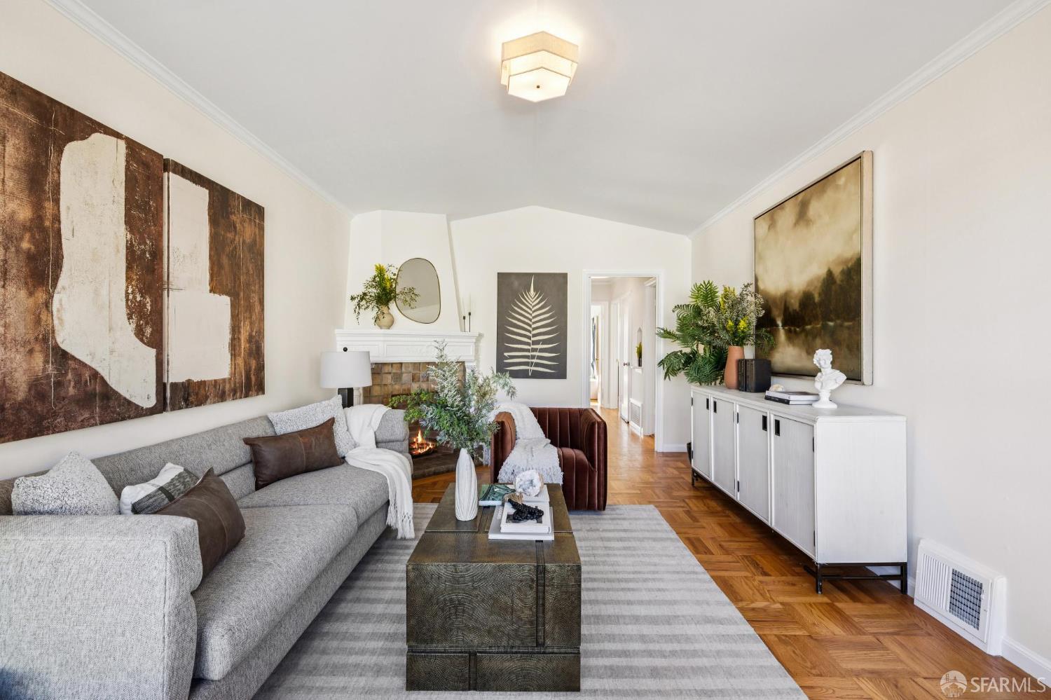 159 Stillings Avenue