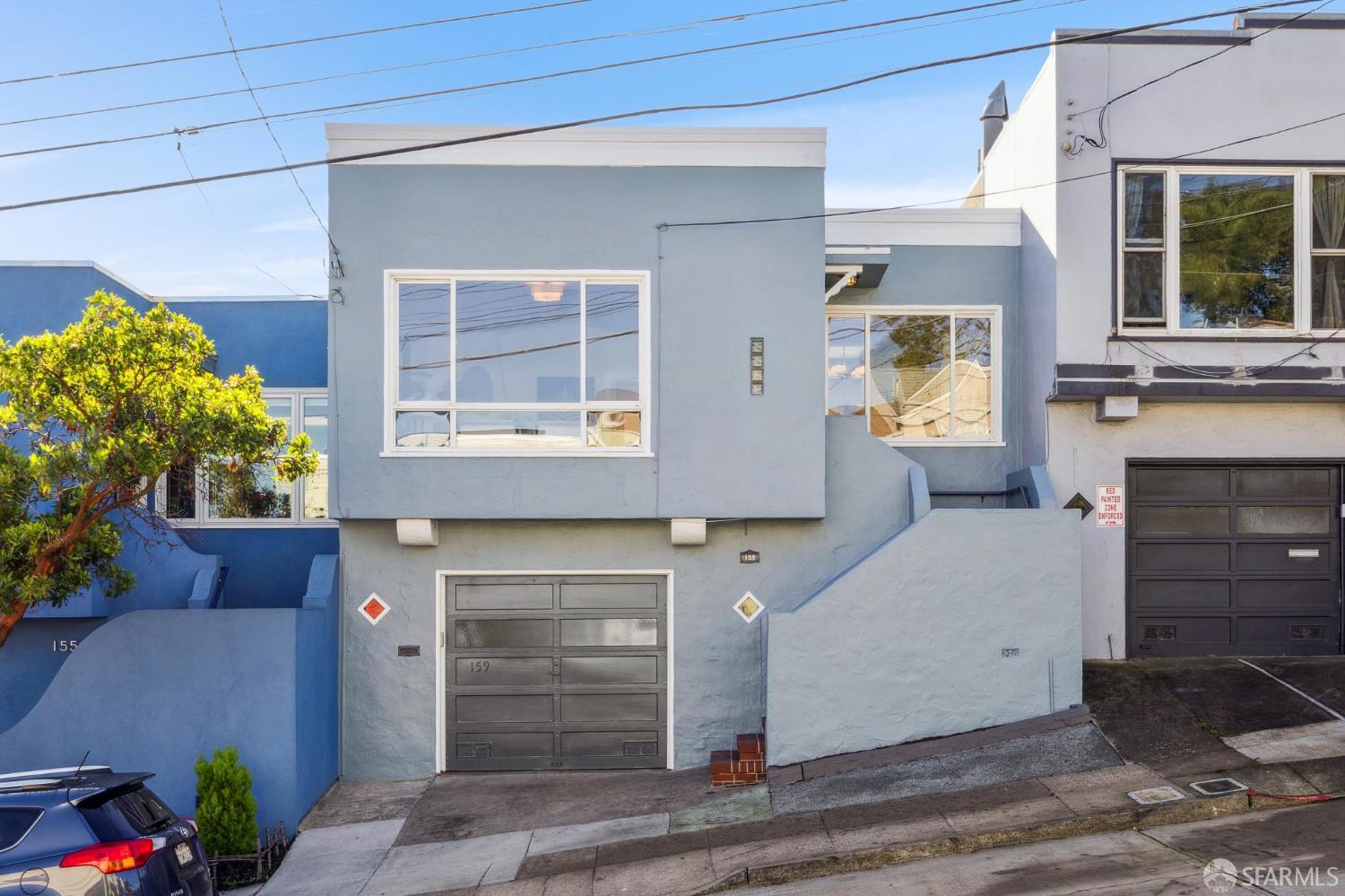 159 Stillings Avenue