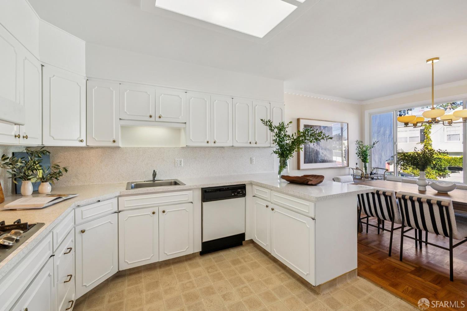 159 Stillings Avenue