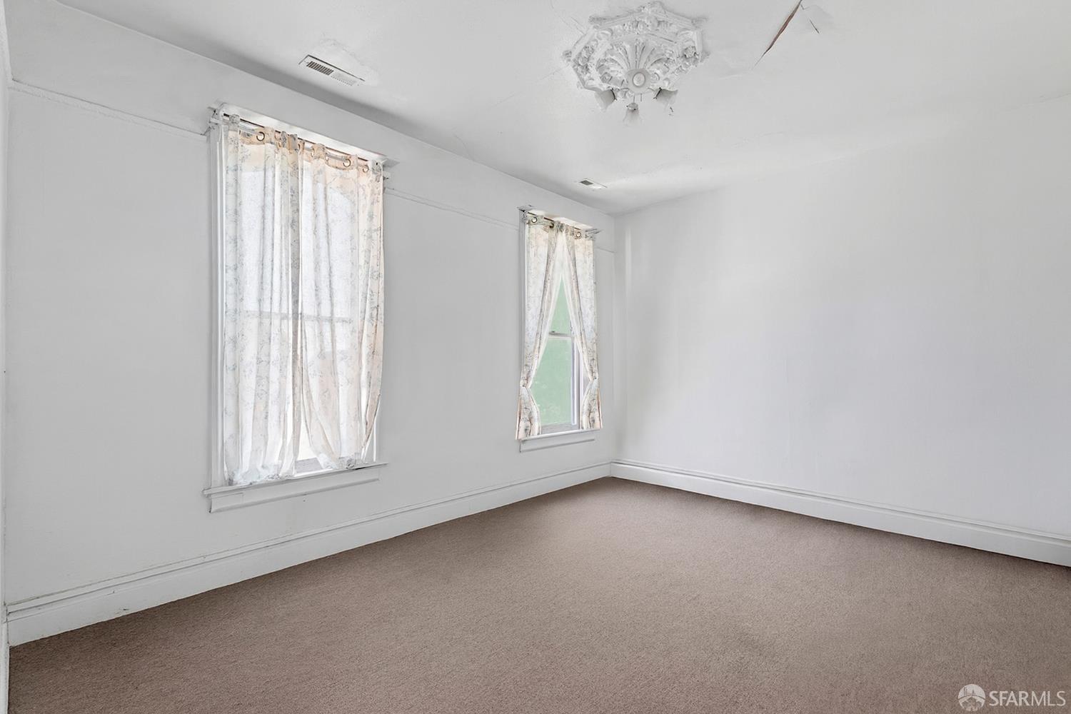 1134-1136 Treat Avenue