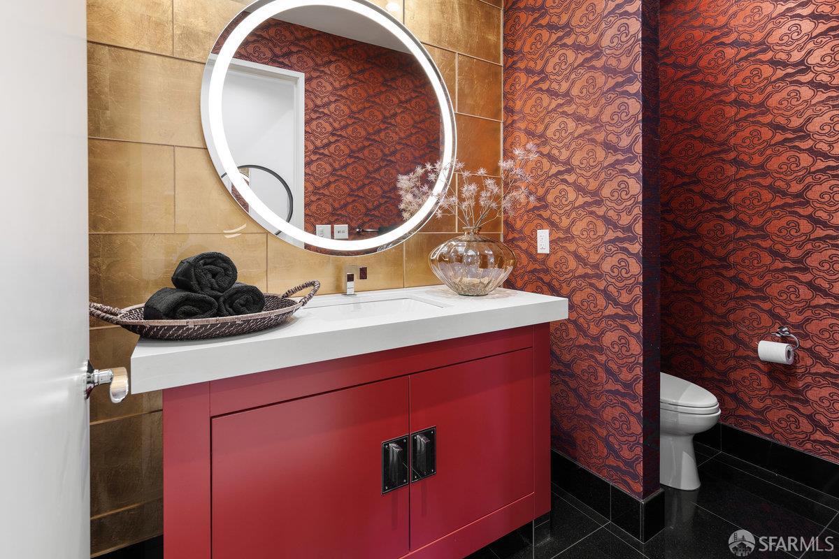 455 Vallejo Street Unit: PH7