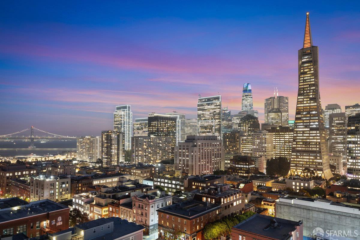 455 Vallejo Street Unit: PH7