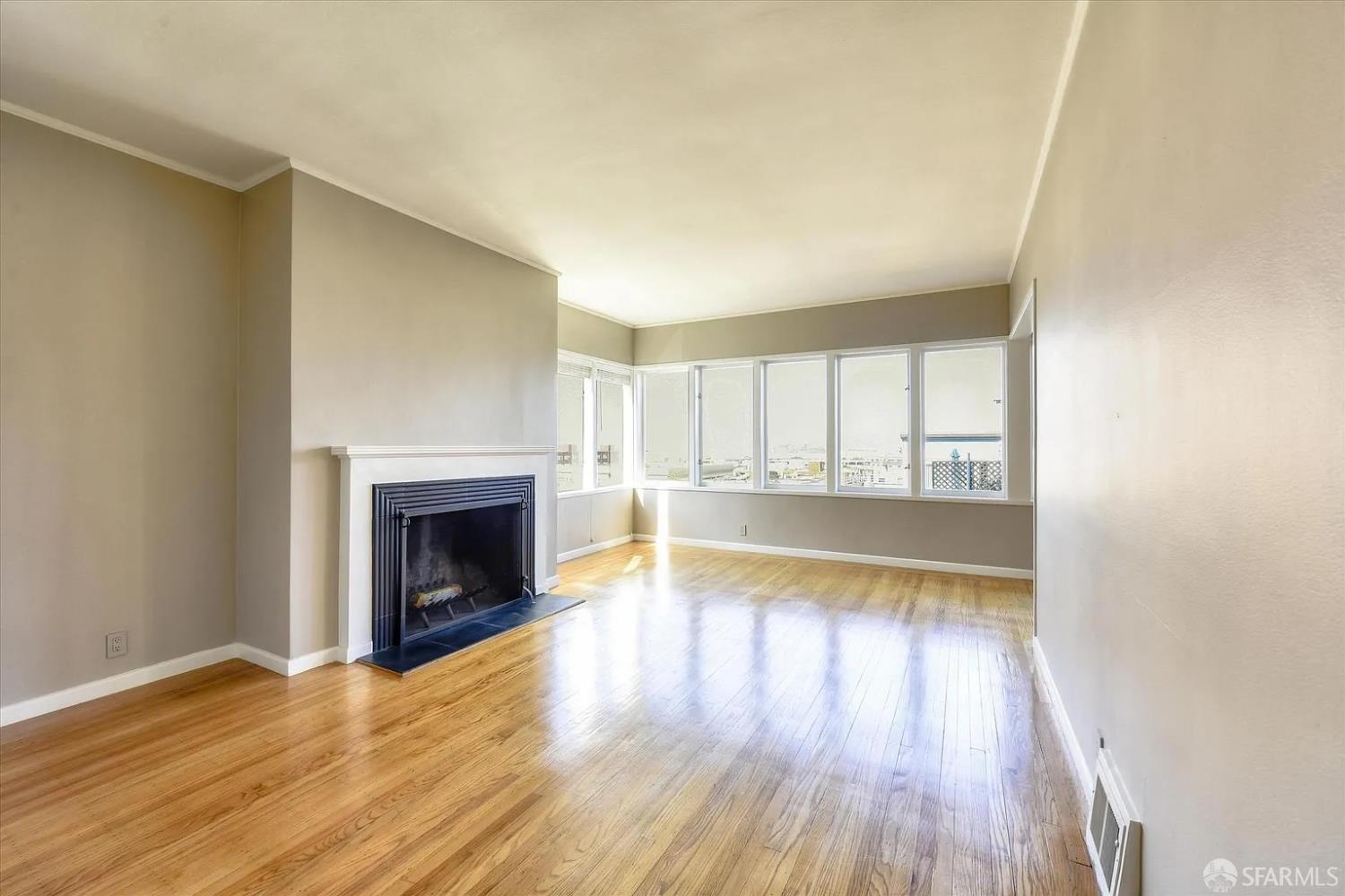 392-394 Chestnut Street