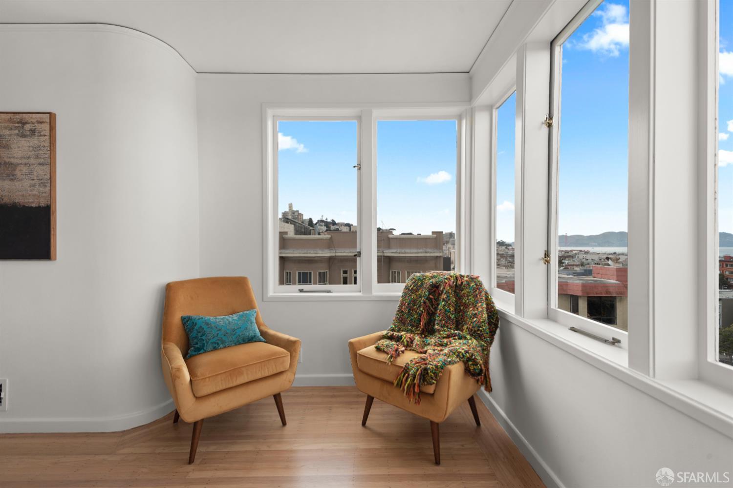 392-394 Chestnut Street