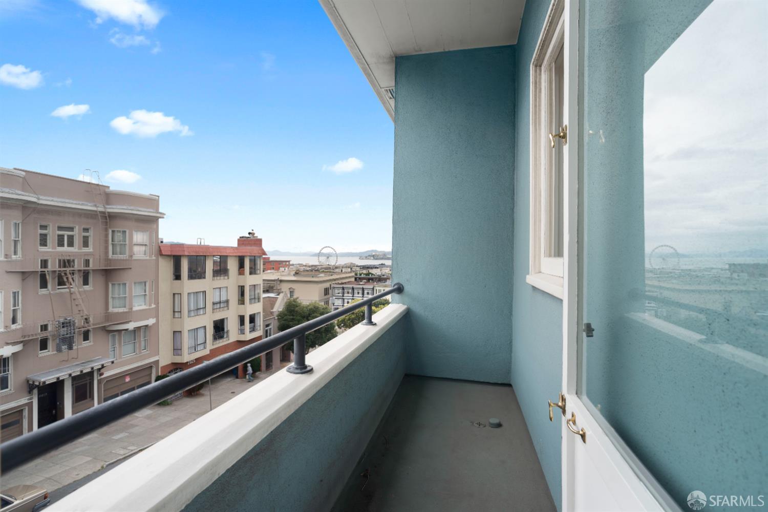 392-394 Chestnut Street