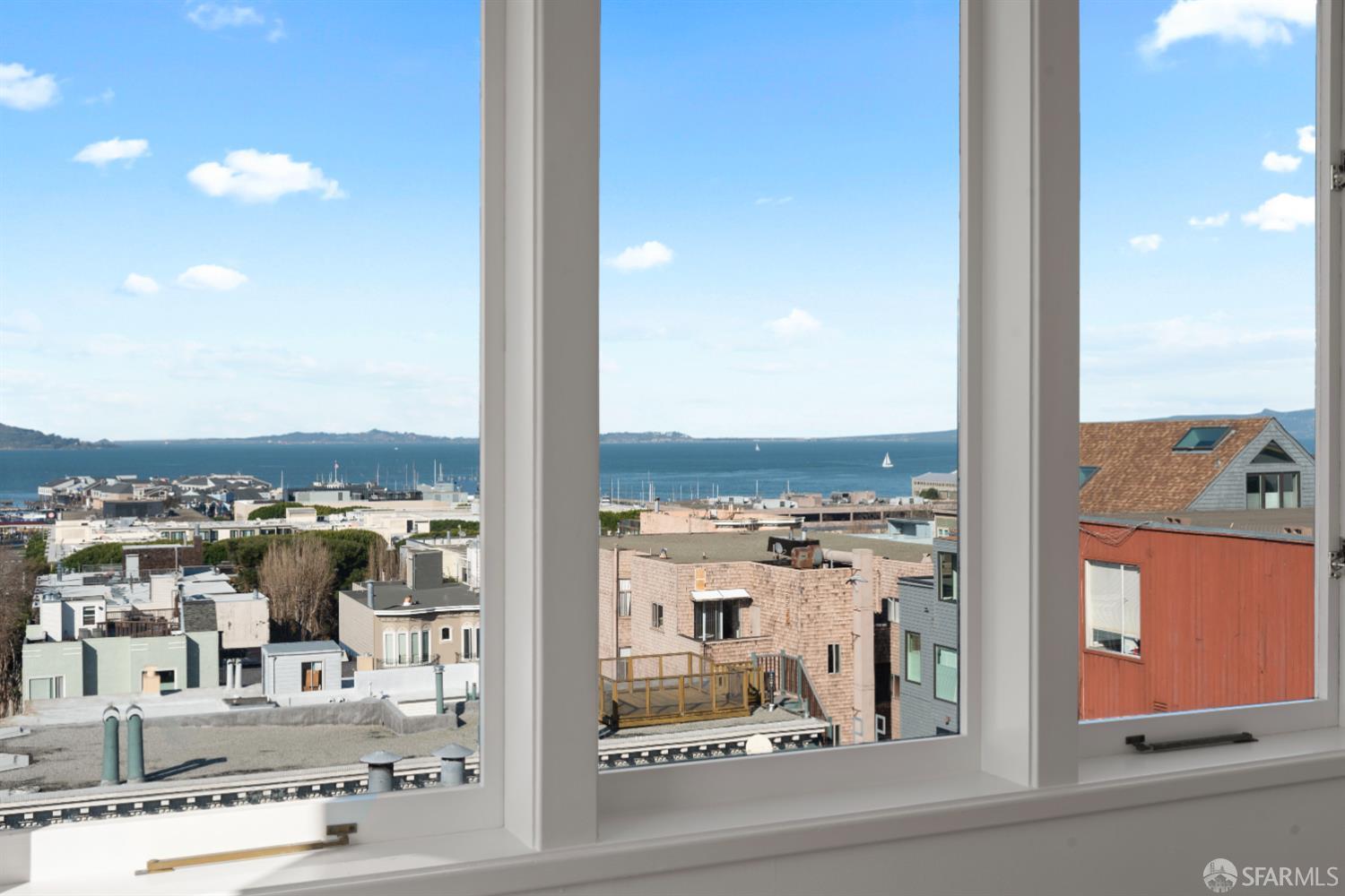 392-394 Chestnut Street