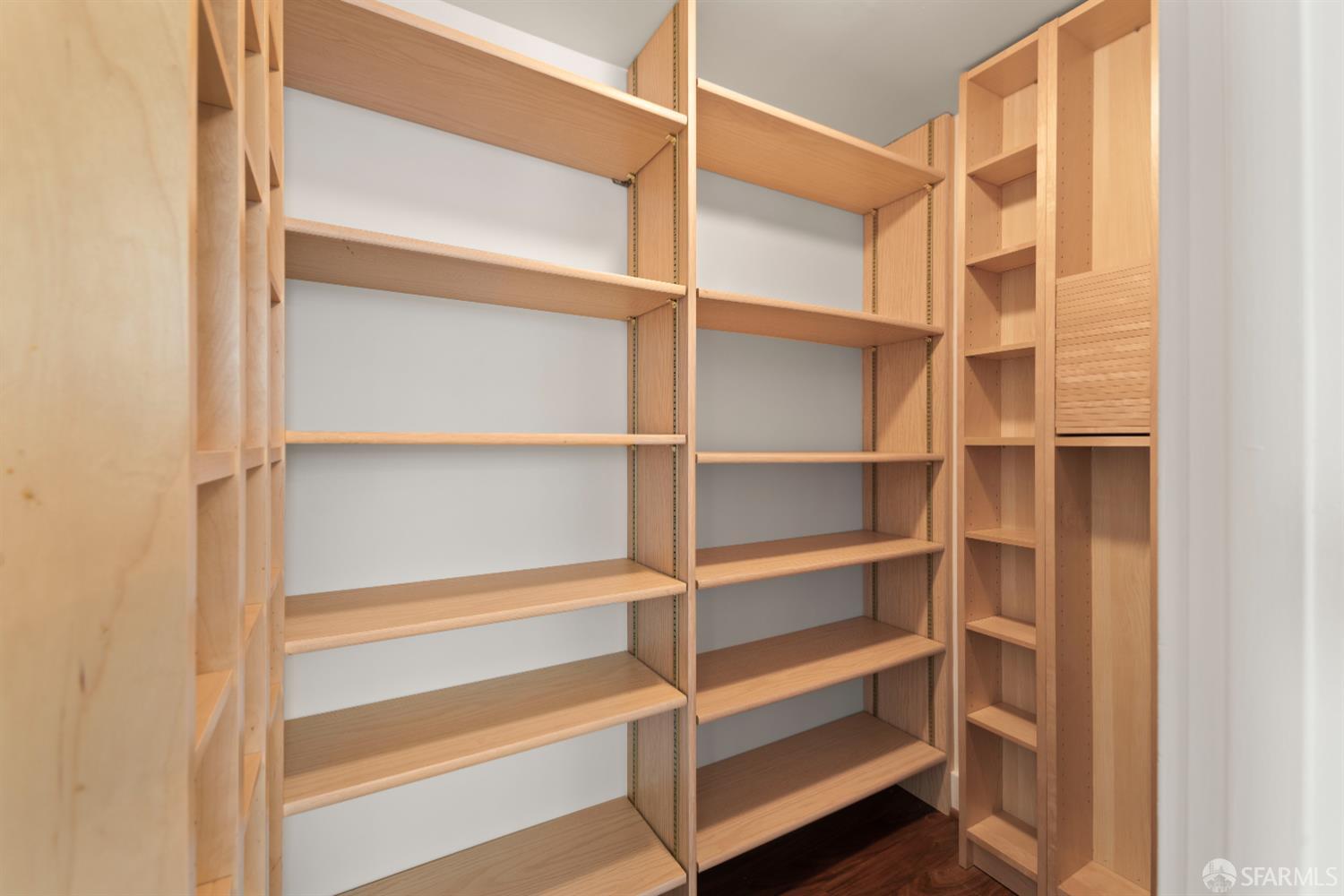 392-394 Chestnut Street