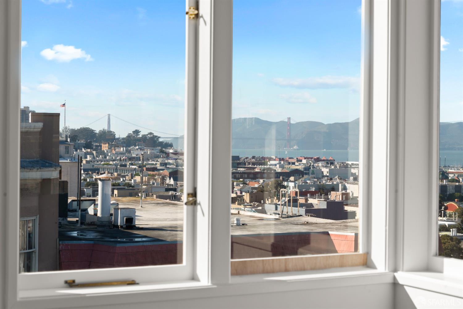 392-394 Chestnut Street