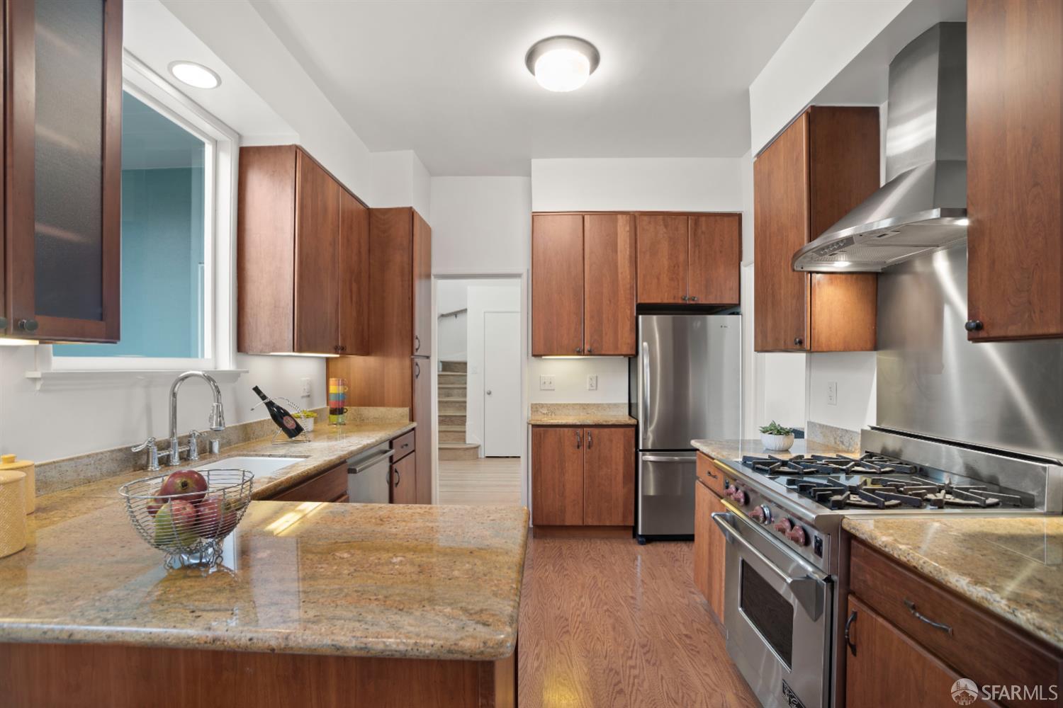 392-394 Chestnut Street