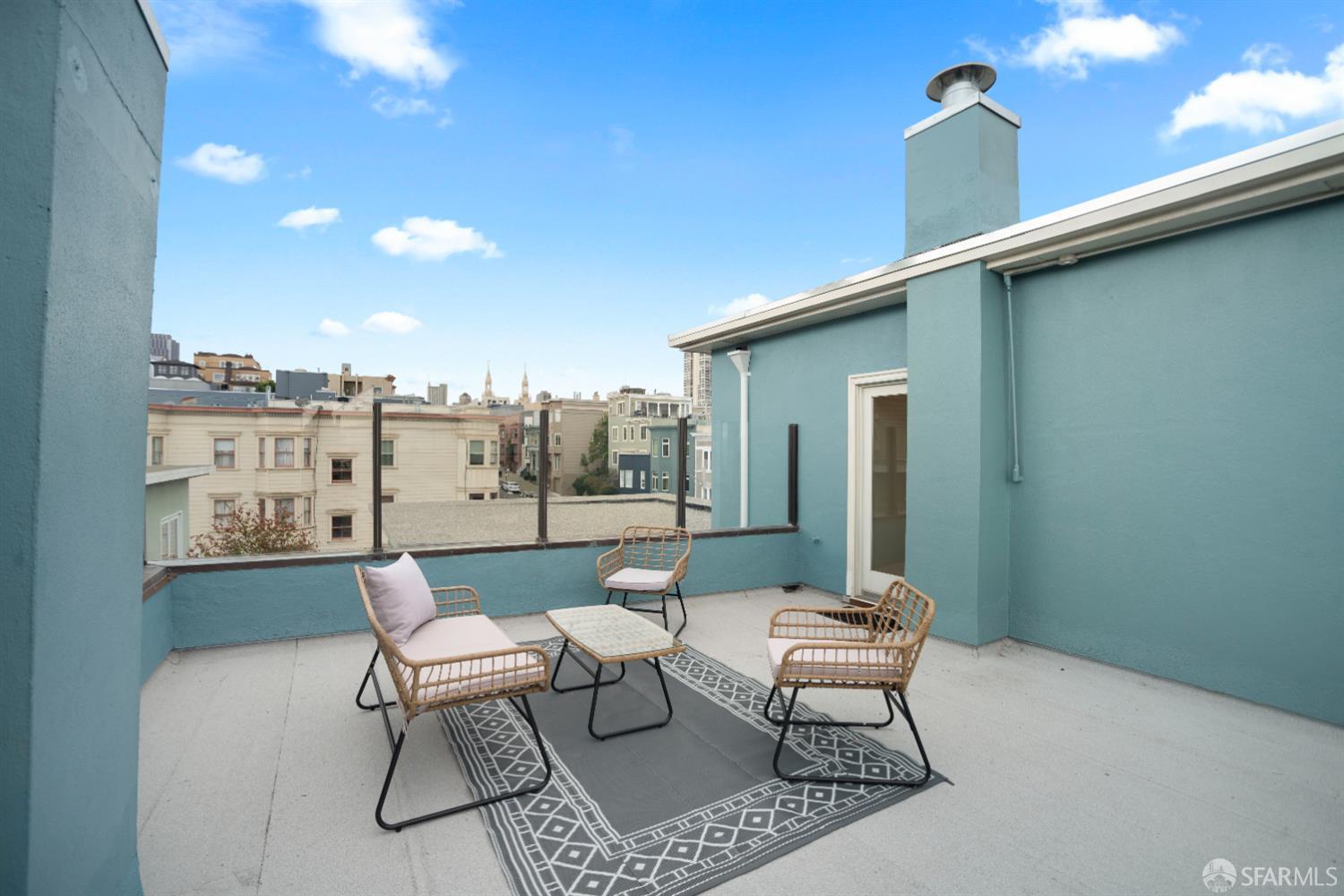 392-394 Chestnut Street