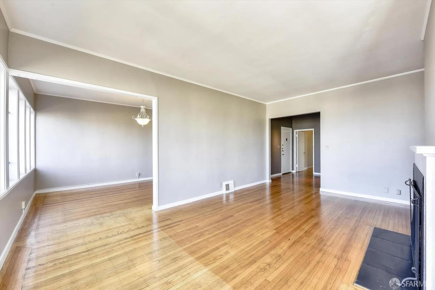 392-394 Chestnut Street