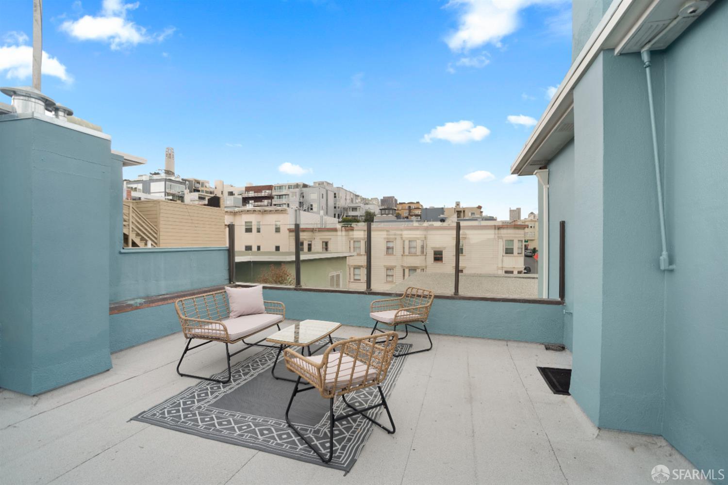 392-394 Chestnut Street