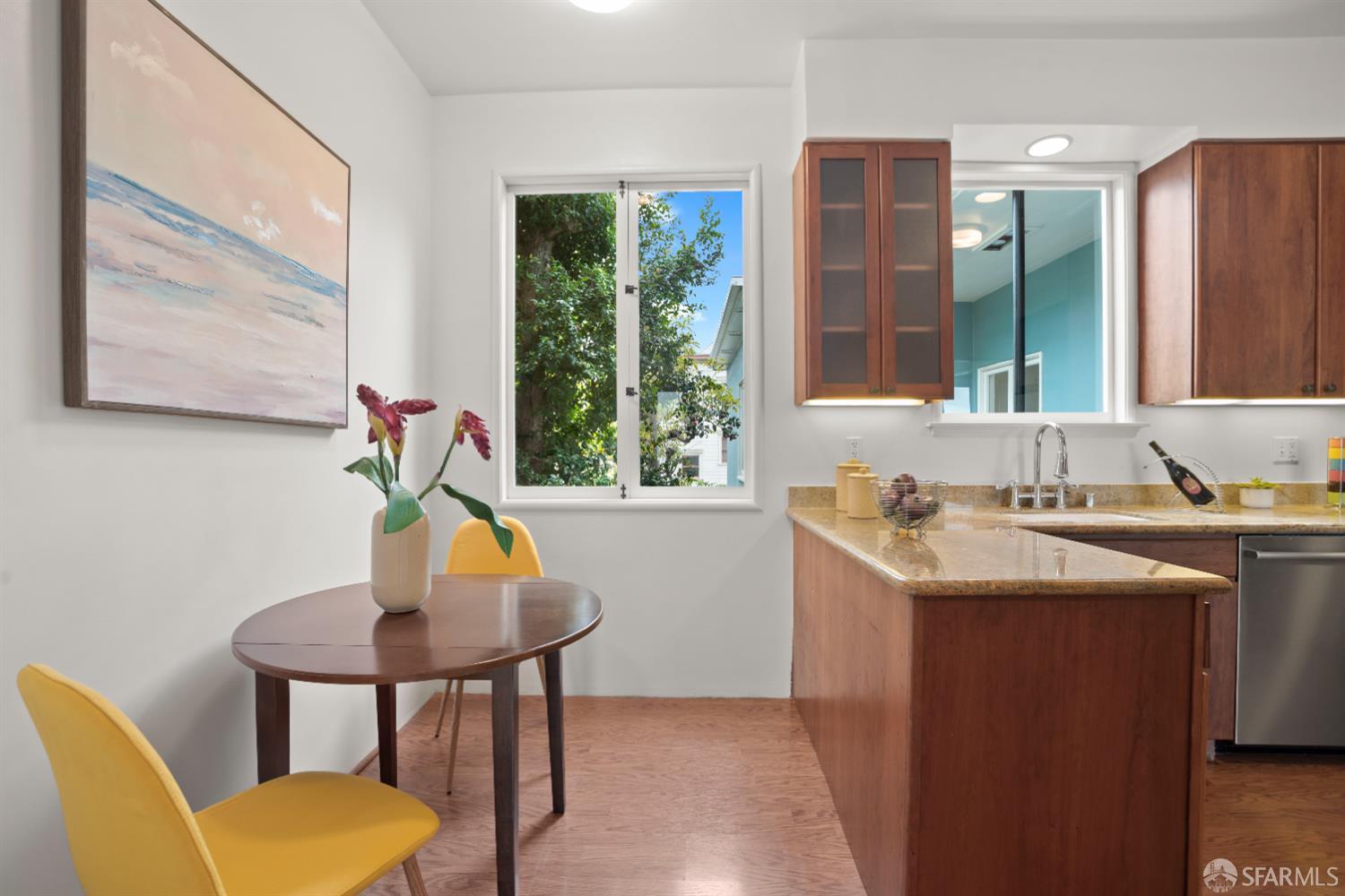 392-394 Chestnut Street