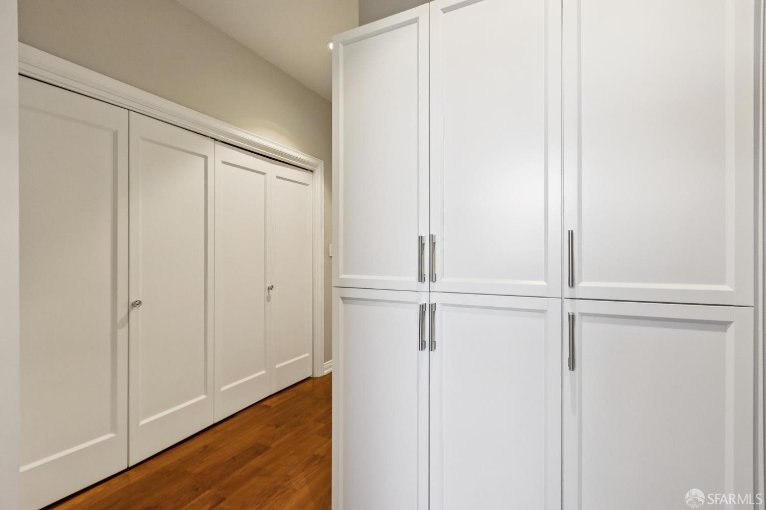 1100 Sacramento Street # 302