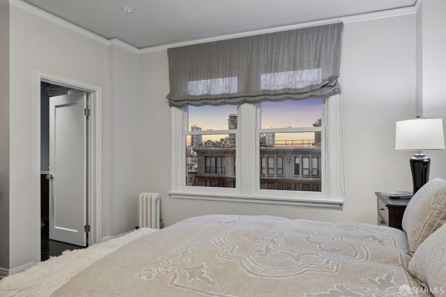 1100 Sacramento Street # 302