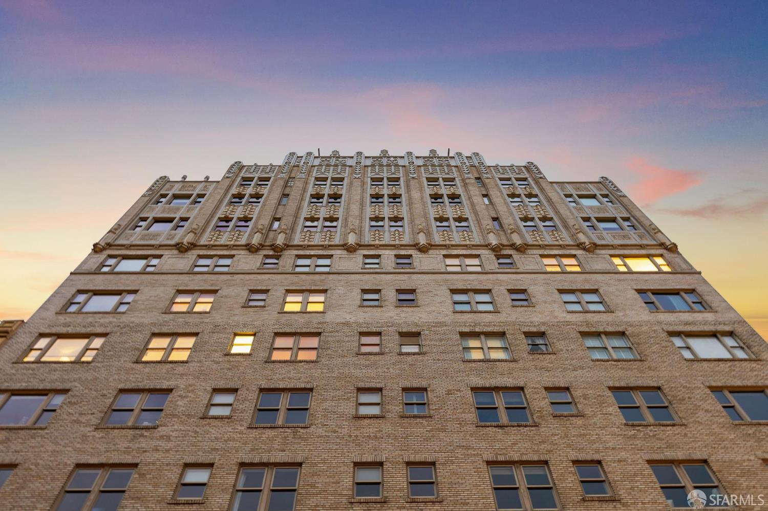 1100 Sacramento Street # 302