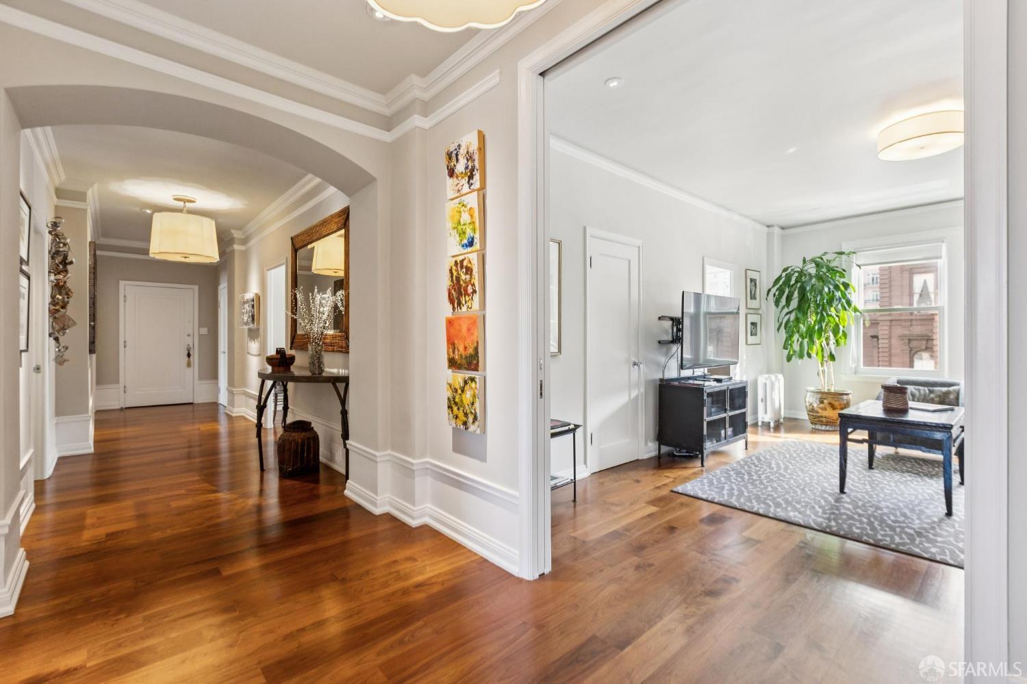 1100 Sacramento Street # 302