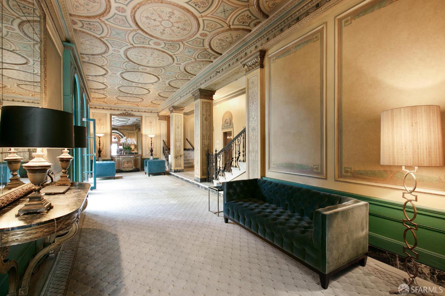 1100 Sacramento Street # 302