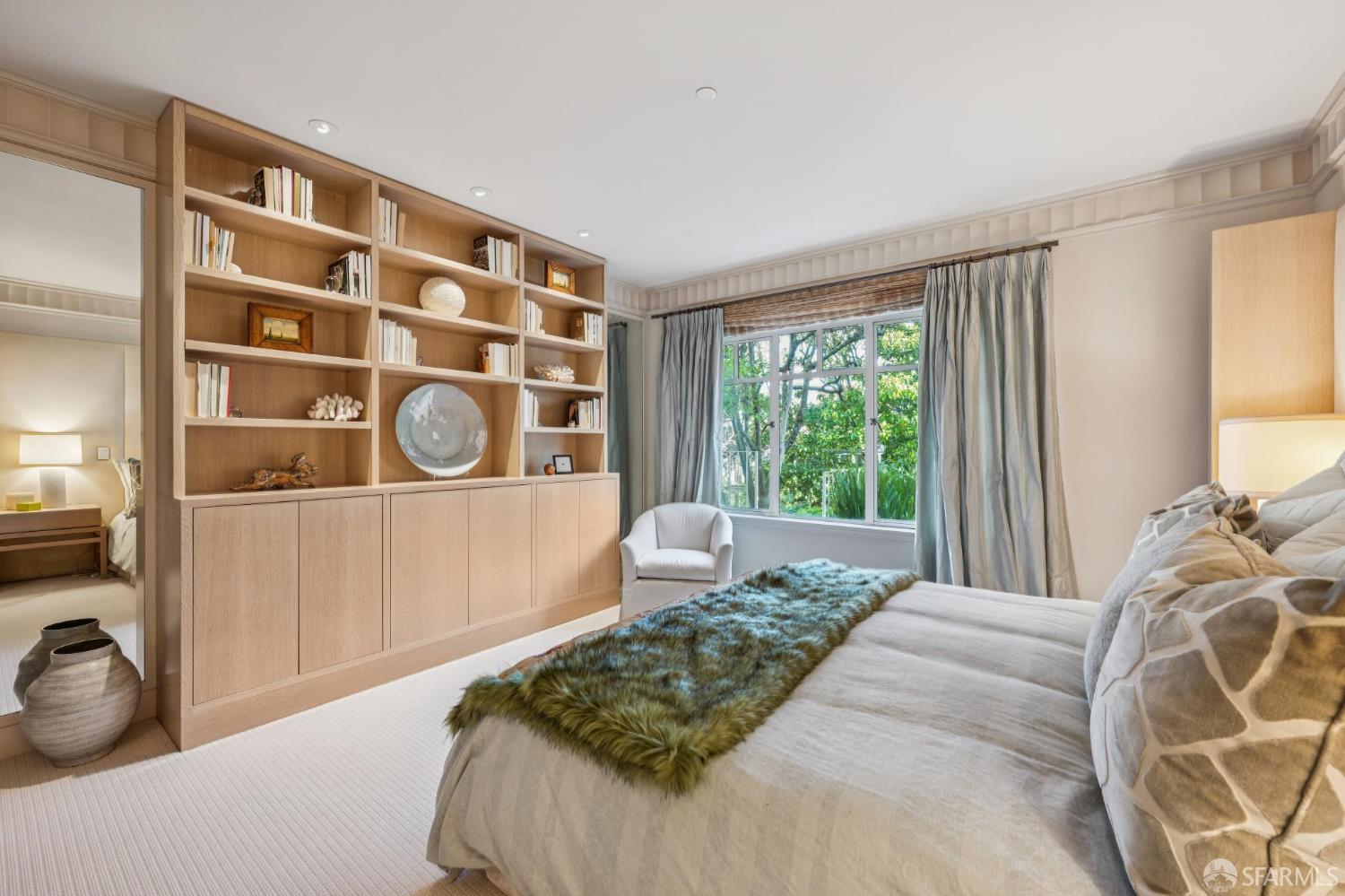 1150 Lombard Street # 28