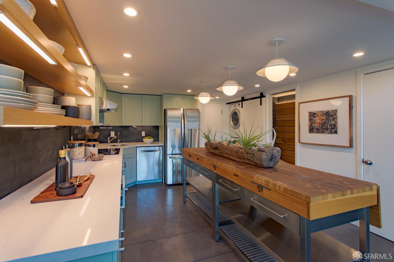 633 Hampshire Street # 5