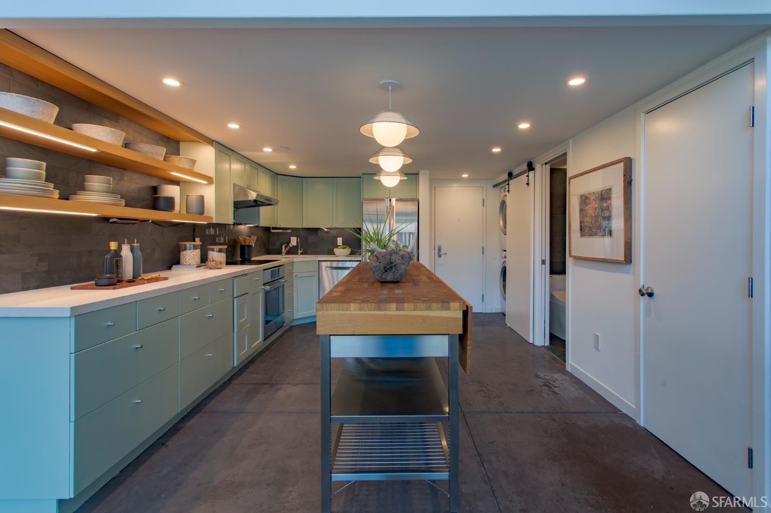 633 Hampshire Street # 5